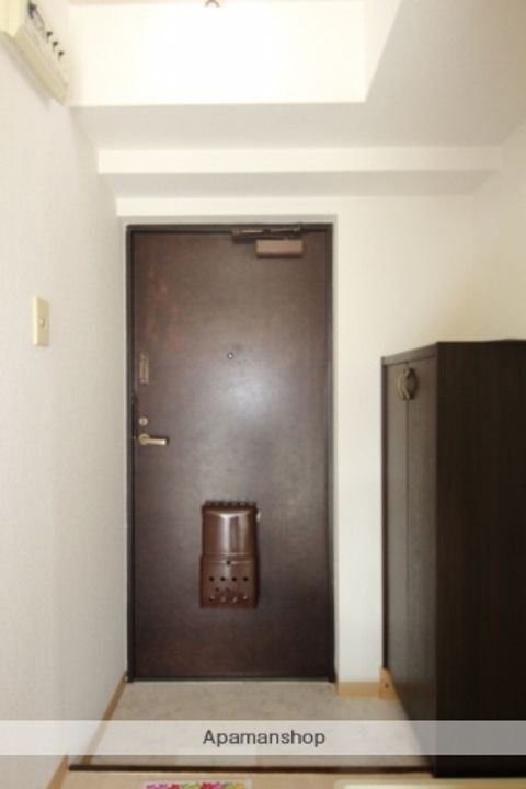 ステラ蛍池の玄関