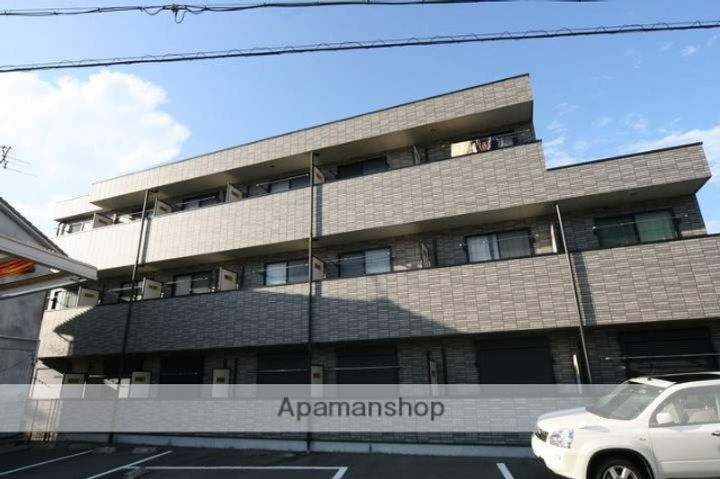 大阪府池田市神田3丁目の賃貸マンションの外観