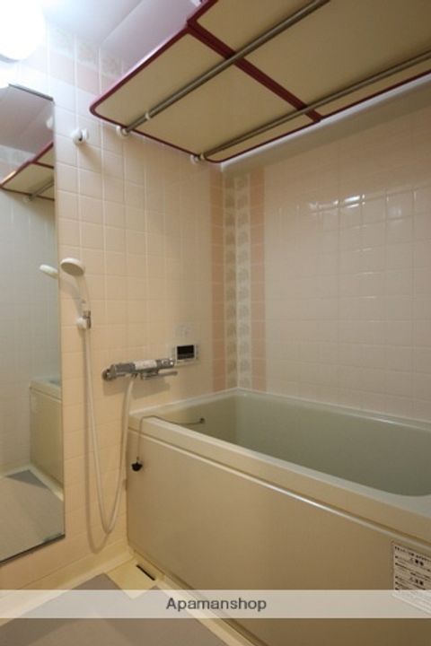 大阪府箕面市箕面8丁目の賃貸マンションの風呂