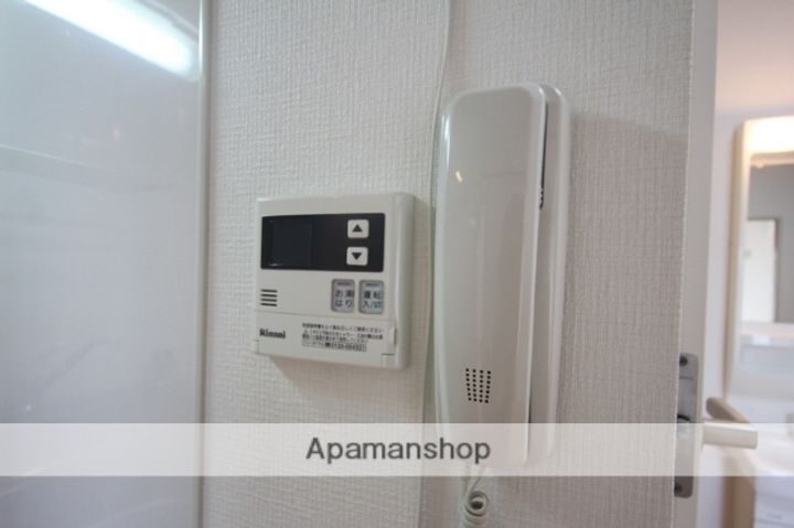 アライビルの内装