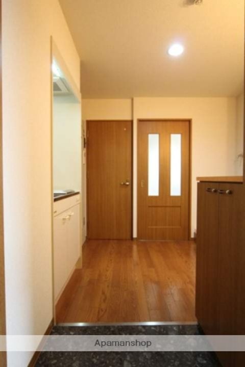 マンションてりはの玄関