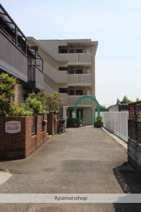 ローランハウス八王寺の外観