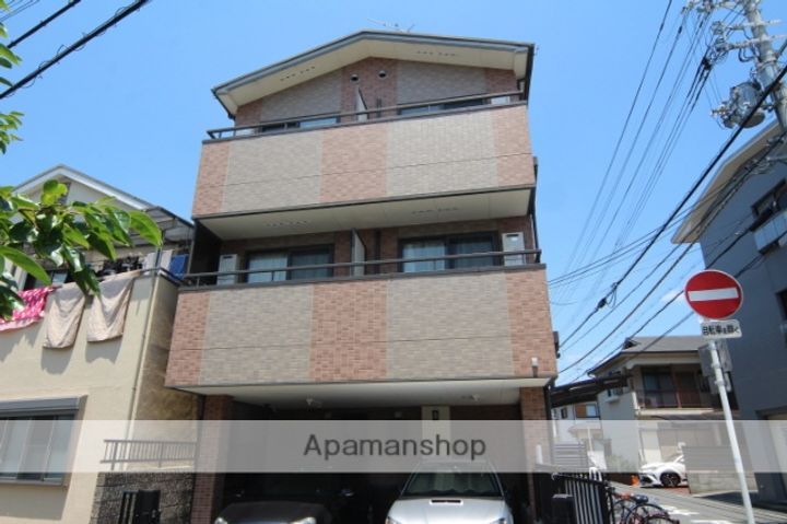 セカンドヴィレッジの外観