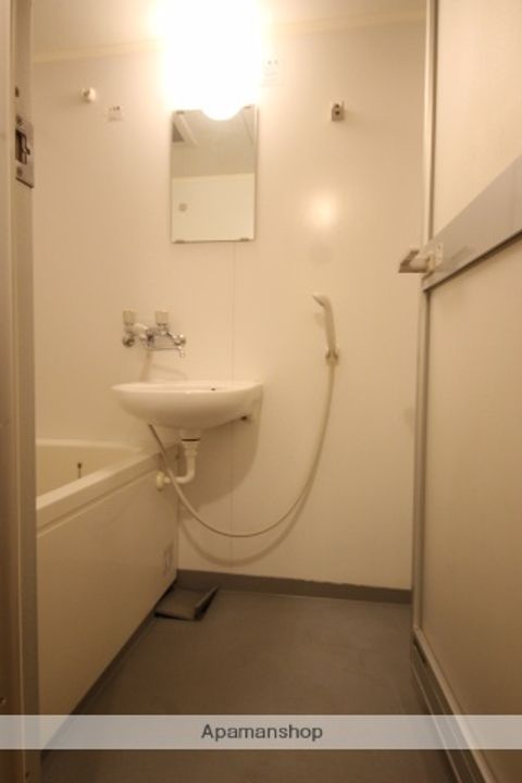 大阪府池田市室町の賃貸マンションの内装