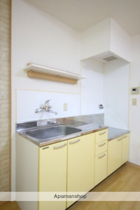 大阪府池田市室町の賃貸マンションのキッチン