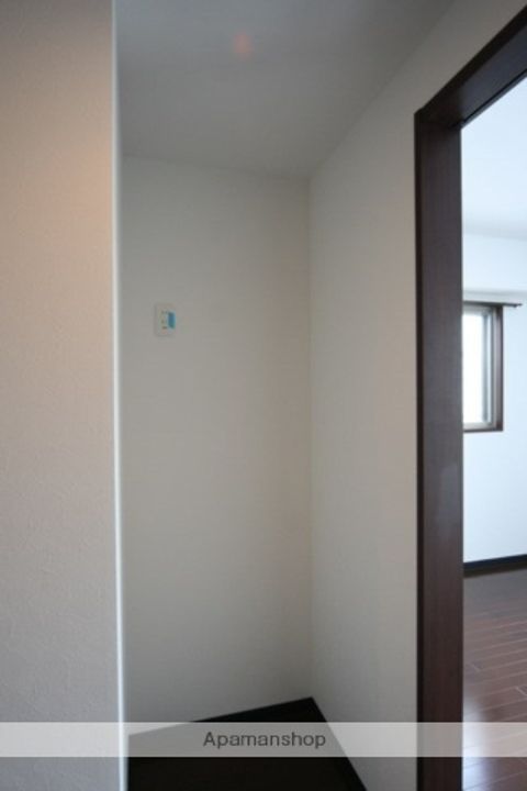 ホープ池田栄本町の内装