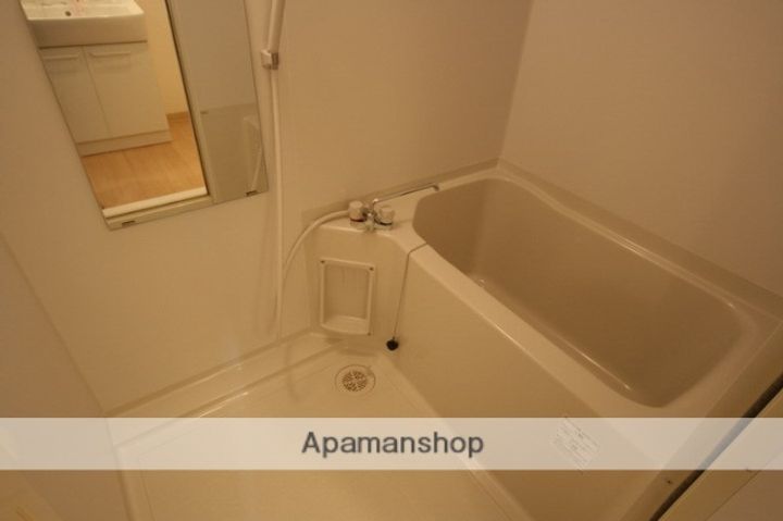 ホープ池田栄本町の風呂