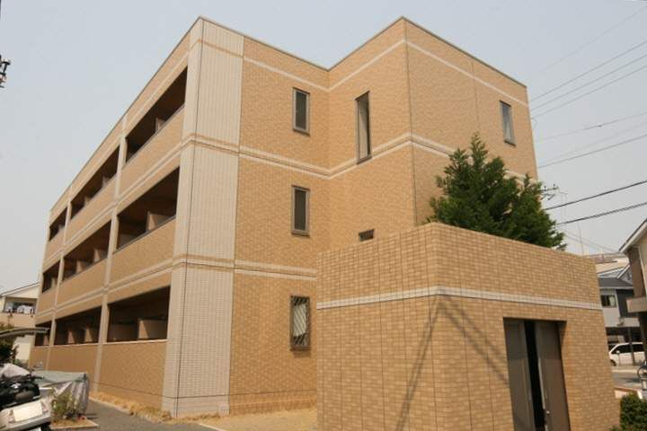 コーラルパレスの外観