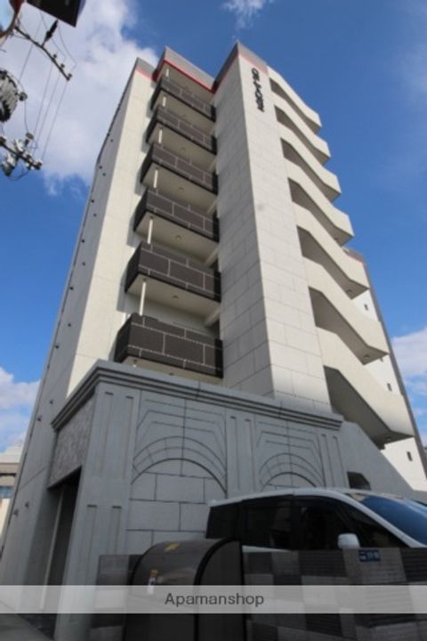 ONLYONE川西中央Ⅱの外観