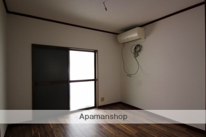 兵庫県川西市美園町(一戸建)の賃貸物件の居間