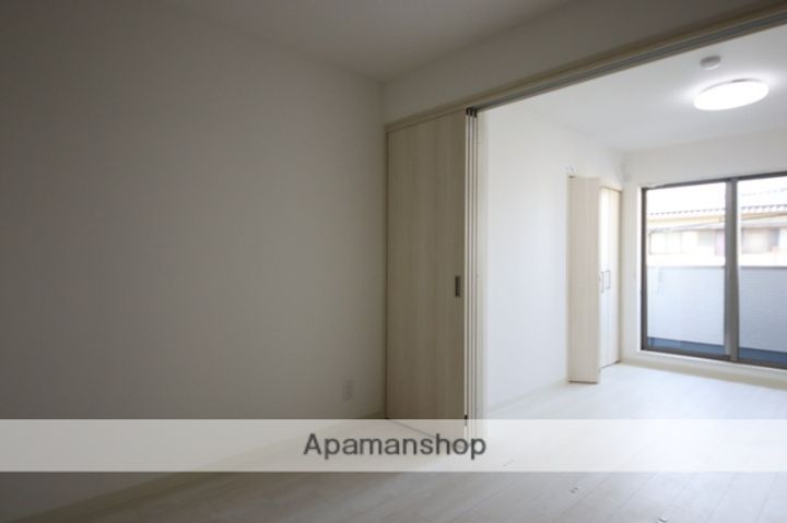 クリエオーレ豊島南の居間