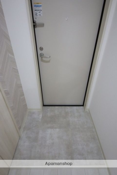 クリエオーレ豊島南の玄関