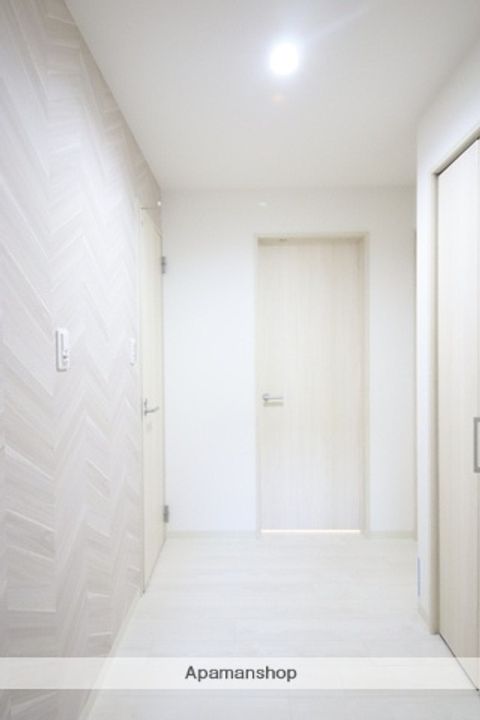 クリエオーレ豊島南の玄関