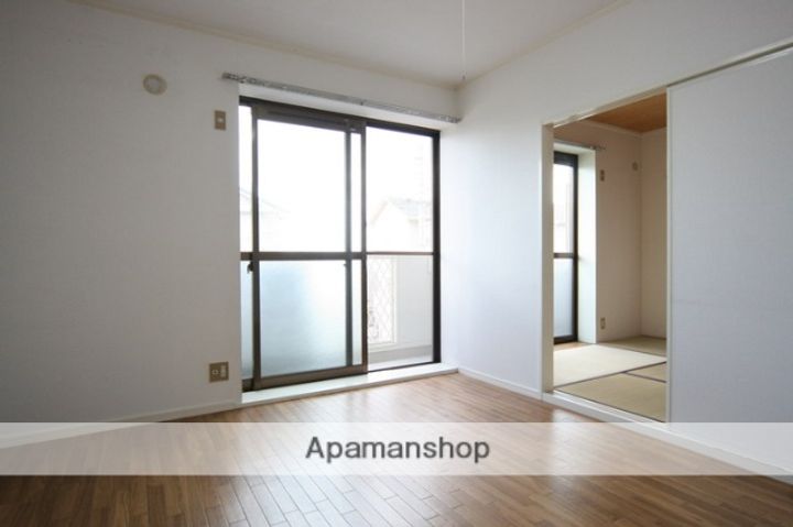 ロイヤルクイーンズパーク池田のその他画像