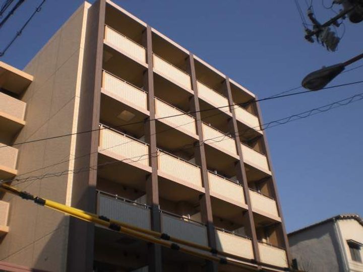 カルム ド アビタシオンの外観