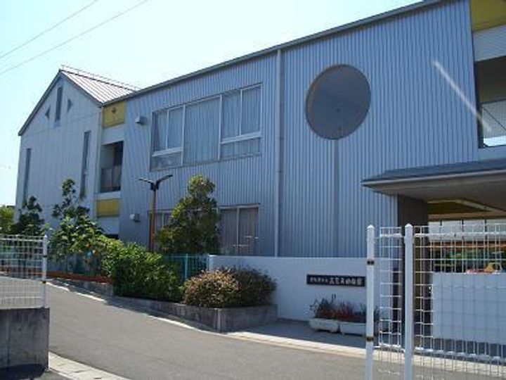 レオパレスコスモスの周辺