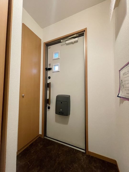 ソレジオ岬103号室の玄関