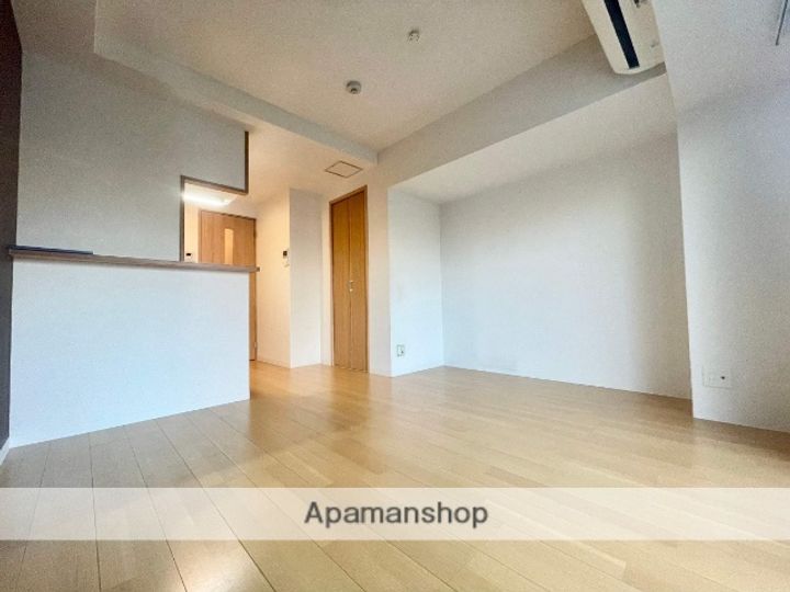 サンライフ北田辺の居間