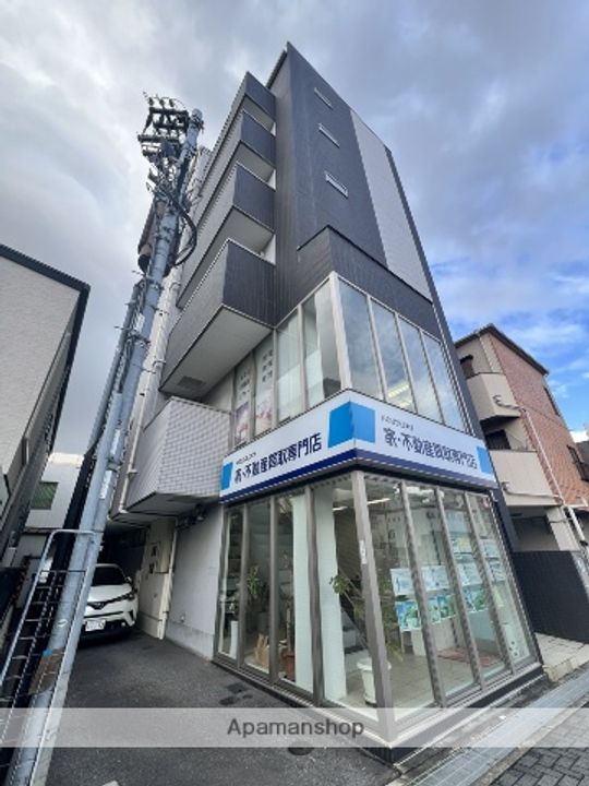 グラッツィアーレ杭全の外観