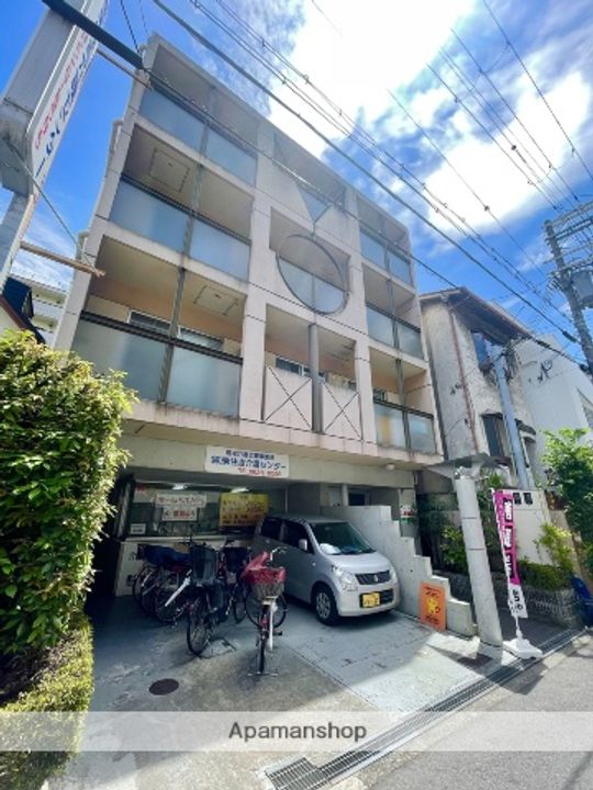 ラウンド東田辺の外観