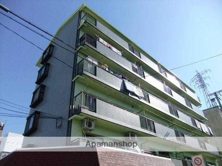 シャトーオキタの外観