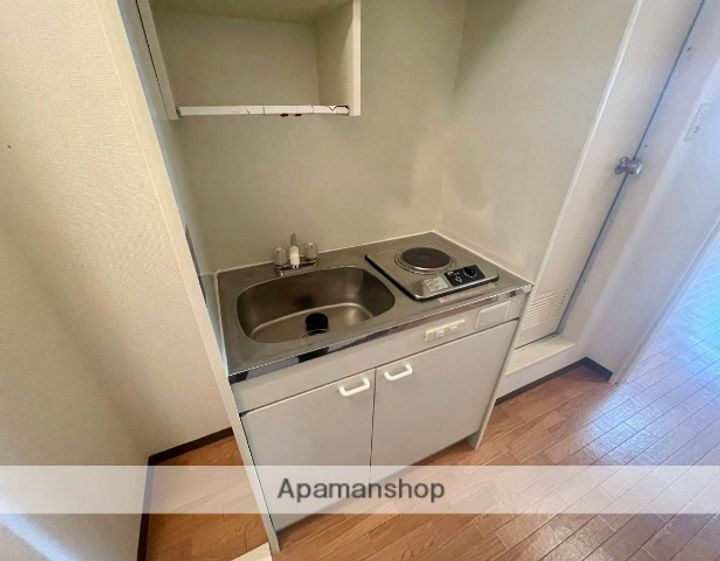 TOWAビルのキッチン