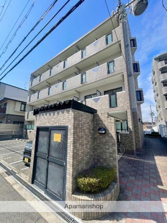 コスモコート大南の外観