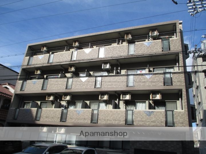 コスモコート大南の外観