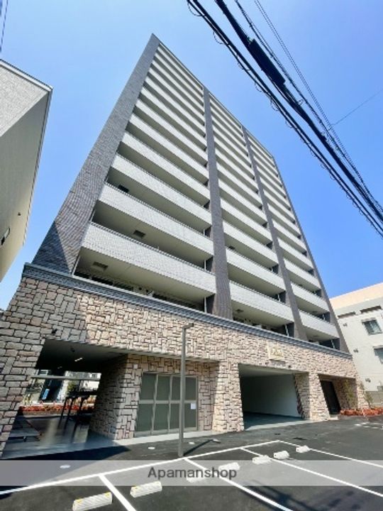 プレジオ帝塚山の外観