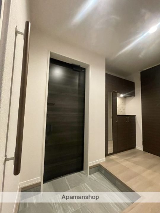 シャーメゾン ベルパ—ジュ長居西の玄関