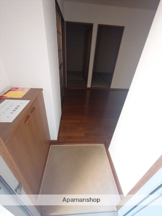 グリーンスクウェア101の玄関