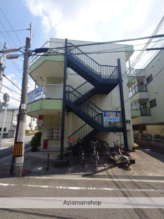 グリーンハイツ根来302の外観