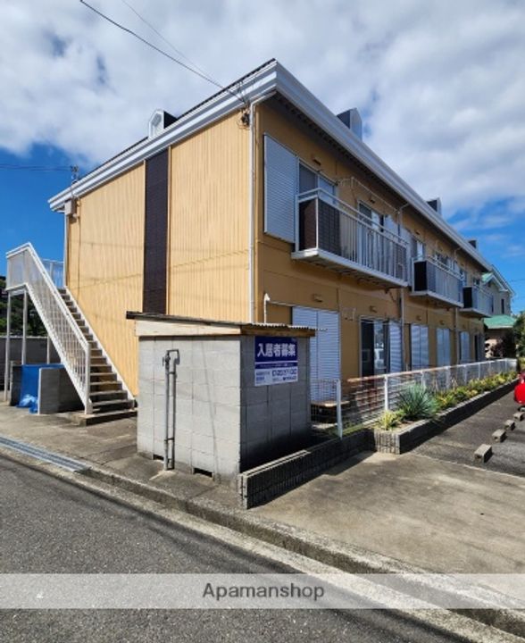 辻ハイツ102の外観