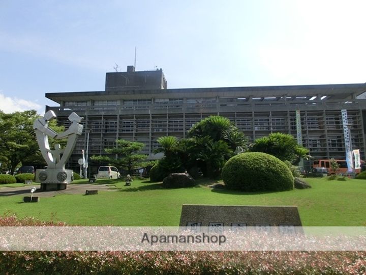 ファミールハイツ・フクダの周辺