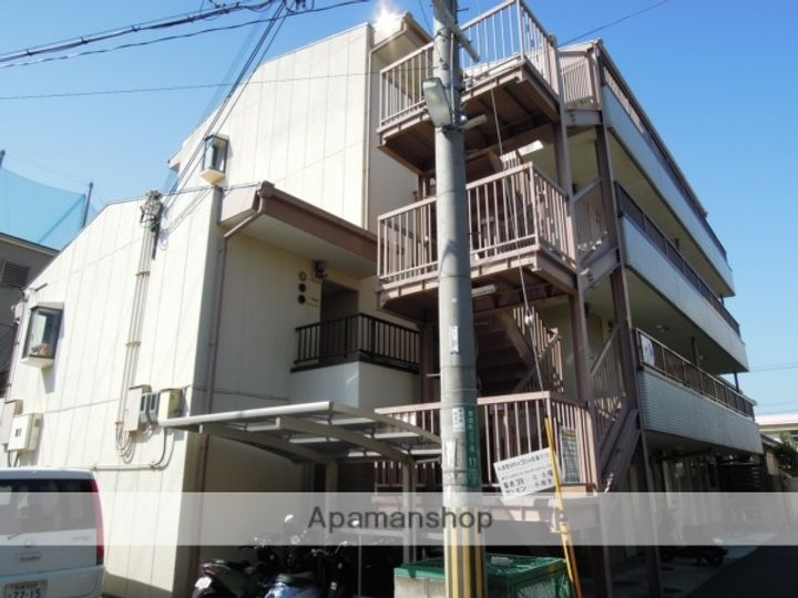 プレシャスコート岸和田の外観