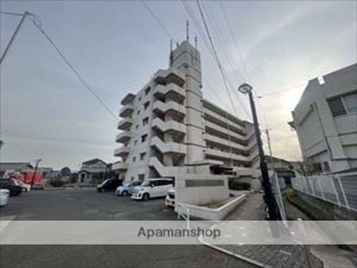 パストラーレ久米田の外観