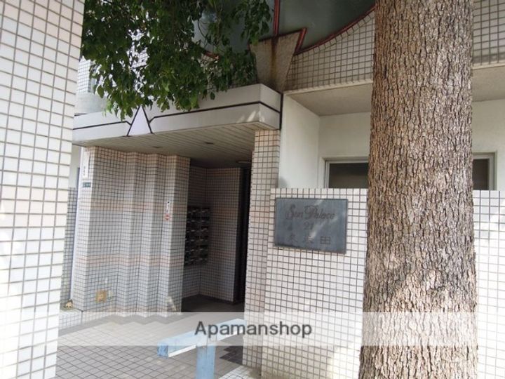 サンパレス21久米田の外観