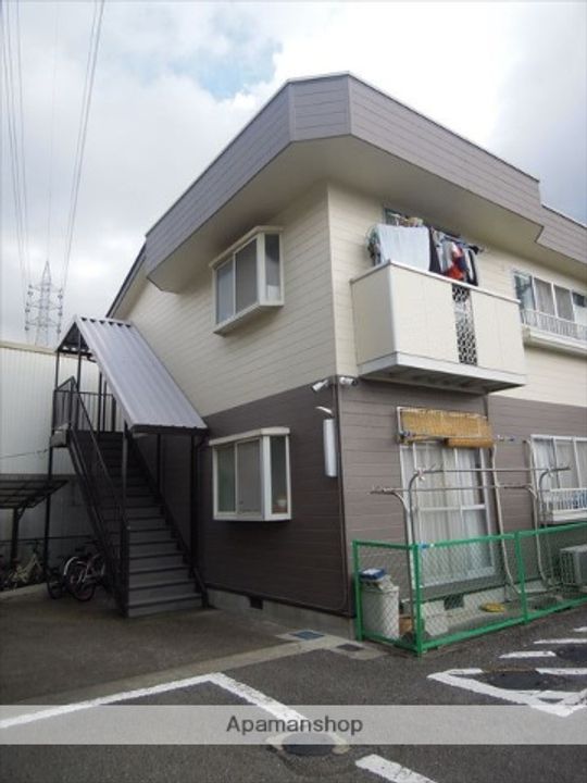 大阪府貝塚市橋本の賃貸アパートの外観