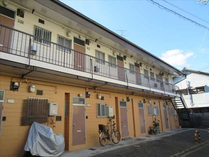 田中ハイツの外観