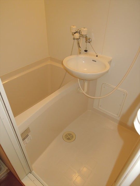 レオパレスメルツェIIの風呂