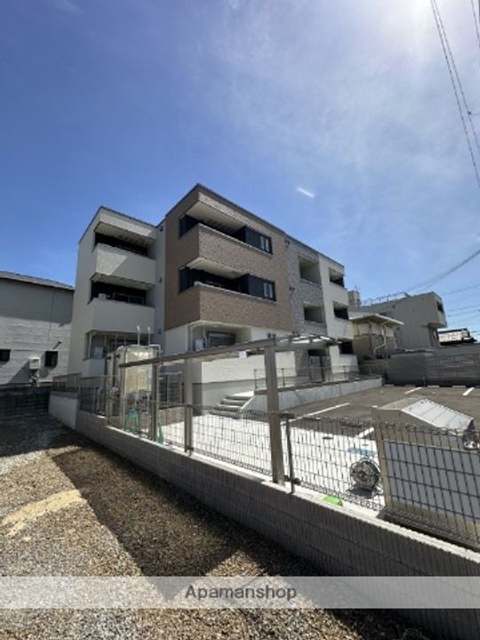 大阪府貝塚市小瀬の賃貸アパートの外観