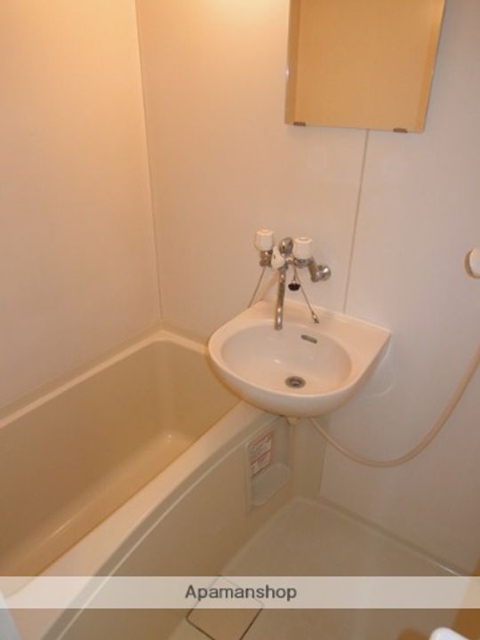 クリスタ久米田207の風呂