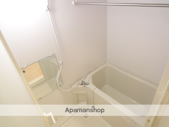 GREEN COAT105の内装