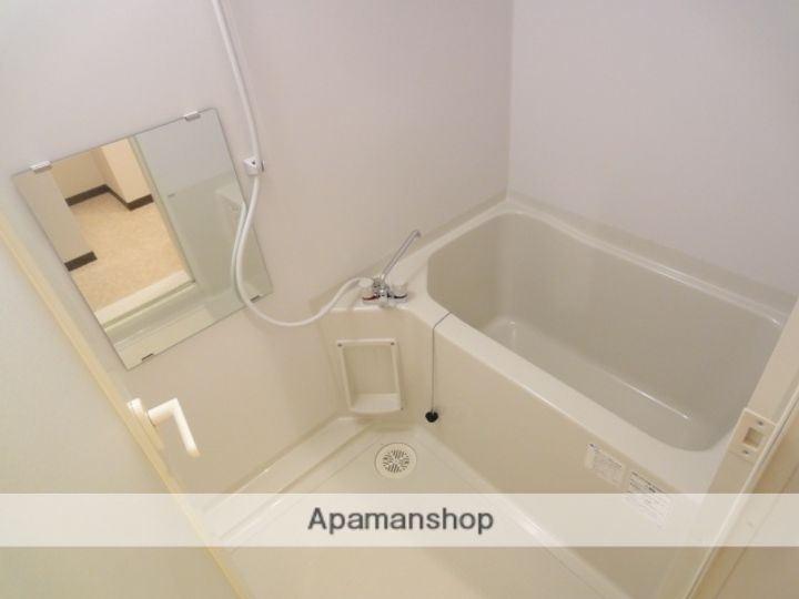 GREEN COAT105の風呂