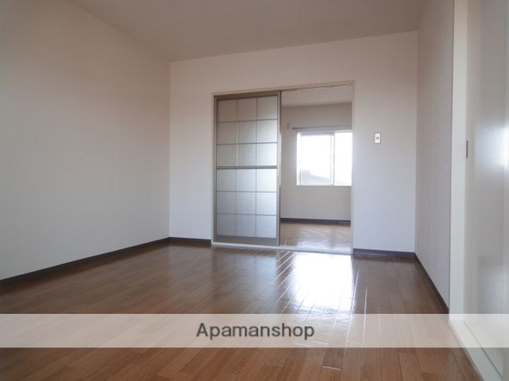 シュライクハイツ205の内装