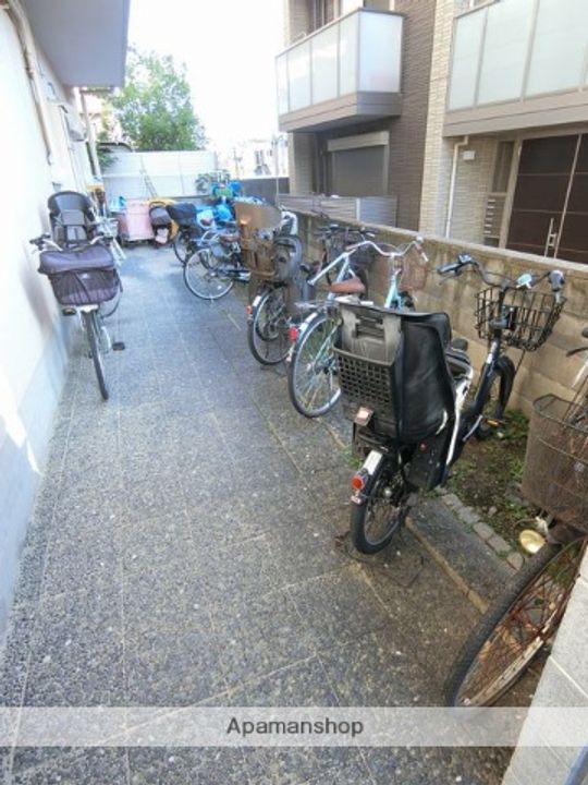 大阪府堺市北区百舌鳥本町1丁の賃貸マンションの外観