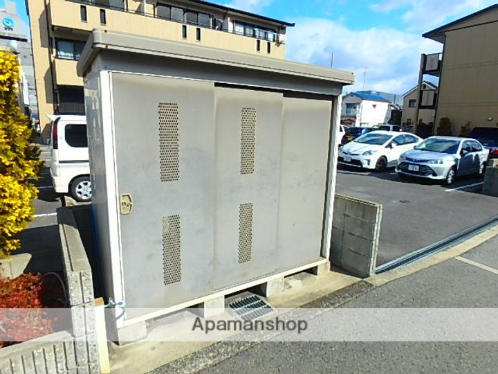 グランシャリオⅠ、ⅡⅠ302の外観