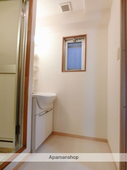 トゥールビヨン301の内装