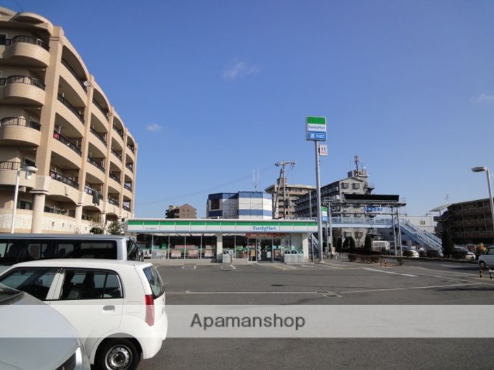 GREEN COAT103の周辺