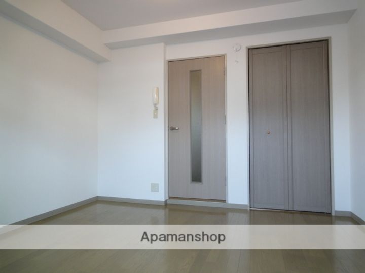 赤畑ハイツ101の居間